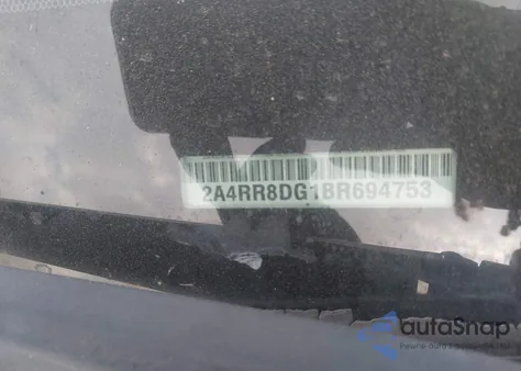 2011 Chrysler Town & Country Touring-L из США, поврежденный, VIN 2A4RR8DG1BR694753